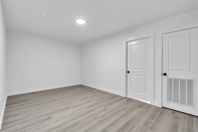 Building Photo - 8218 Casa Verde Rd