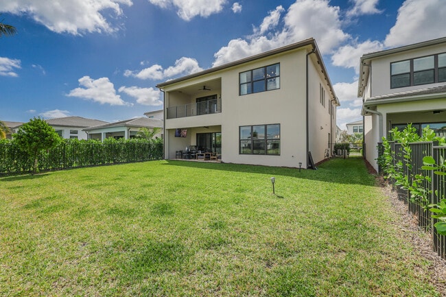 Building Photo - 8283 Royal County Down Rd