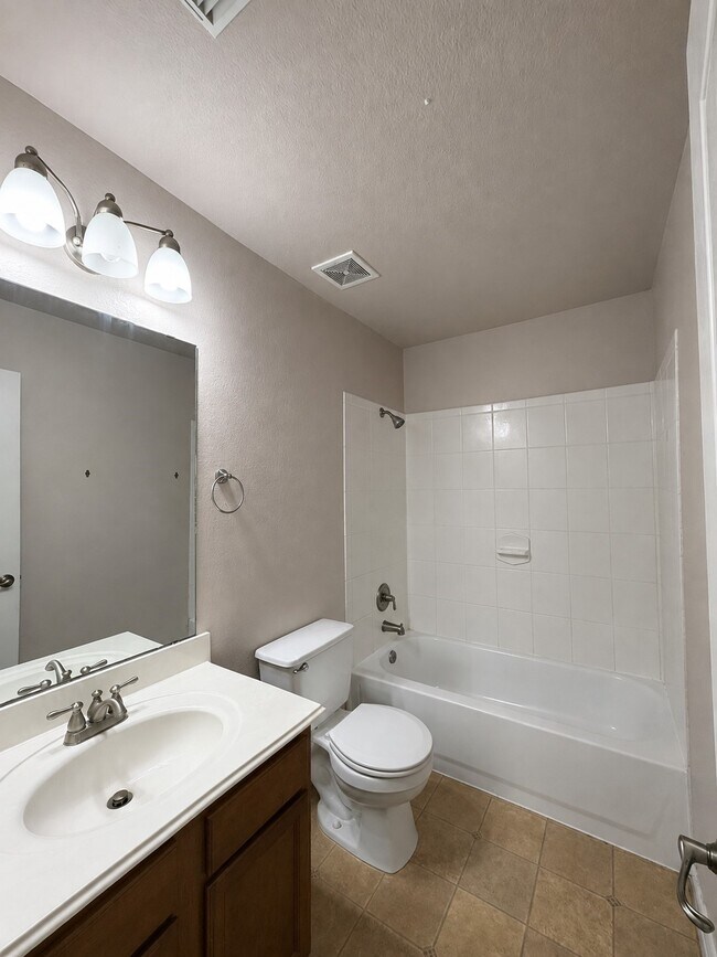 Building Photo - 13447 Blue Swallow Dr