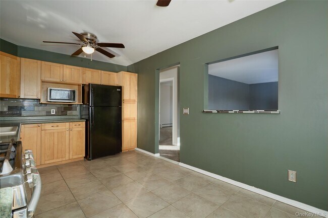 Building Photo - 1668 US-9