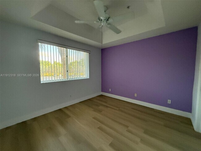 Building Photo - 9907 Westwood Dr