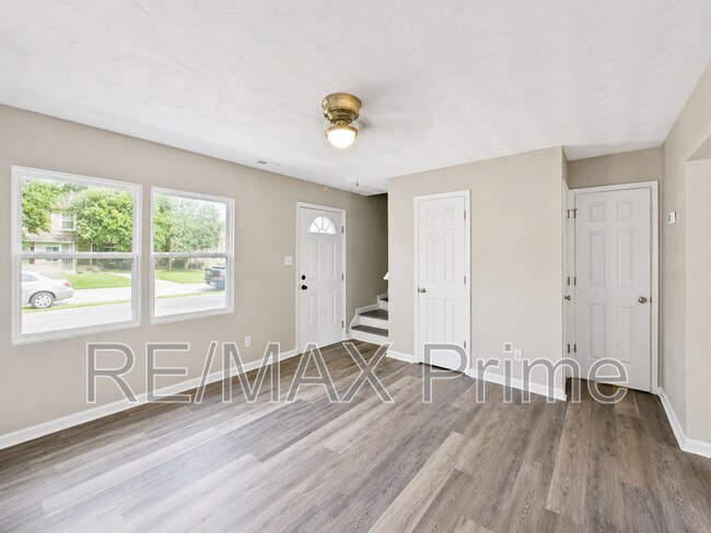 Building Photo - 4021 Sloop Trail