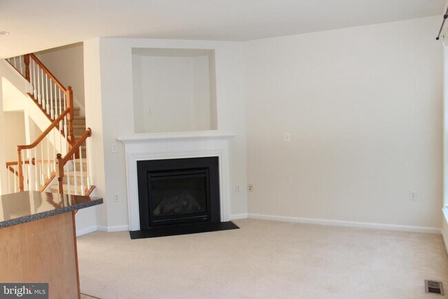 Building Photo - 16382 Gangplank Ln