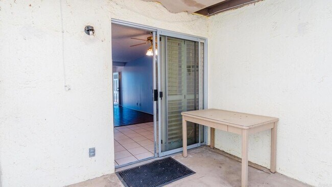 Building Photo - 2867 Cindy Ln