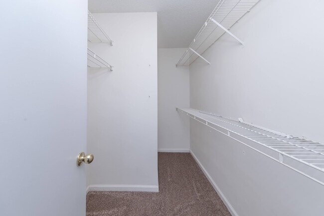 Building Photo - One level living!