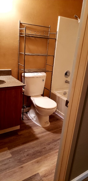 Building Photo - 13018 Chimney Oak Dr