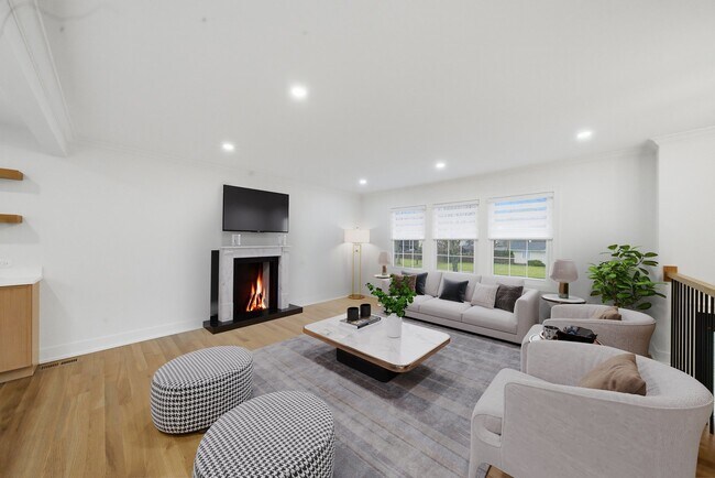 Building Photo - 2S245 Mayfield Ln