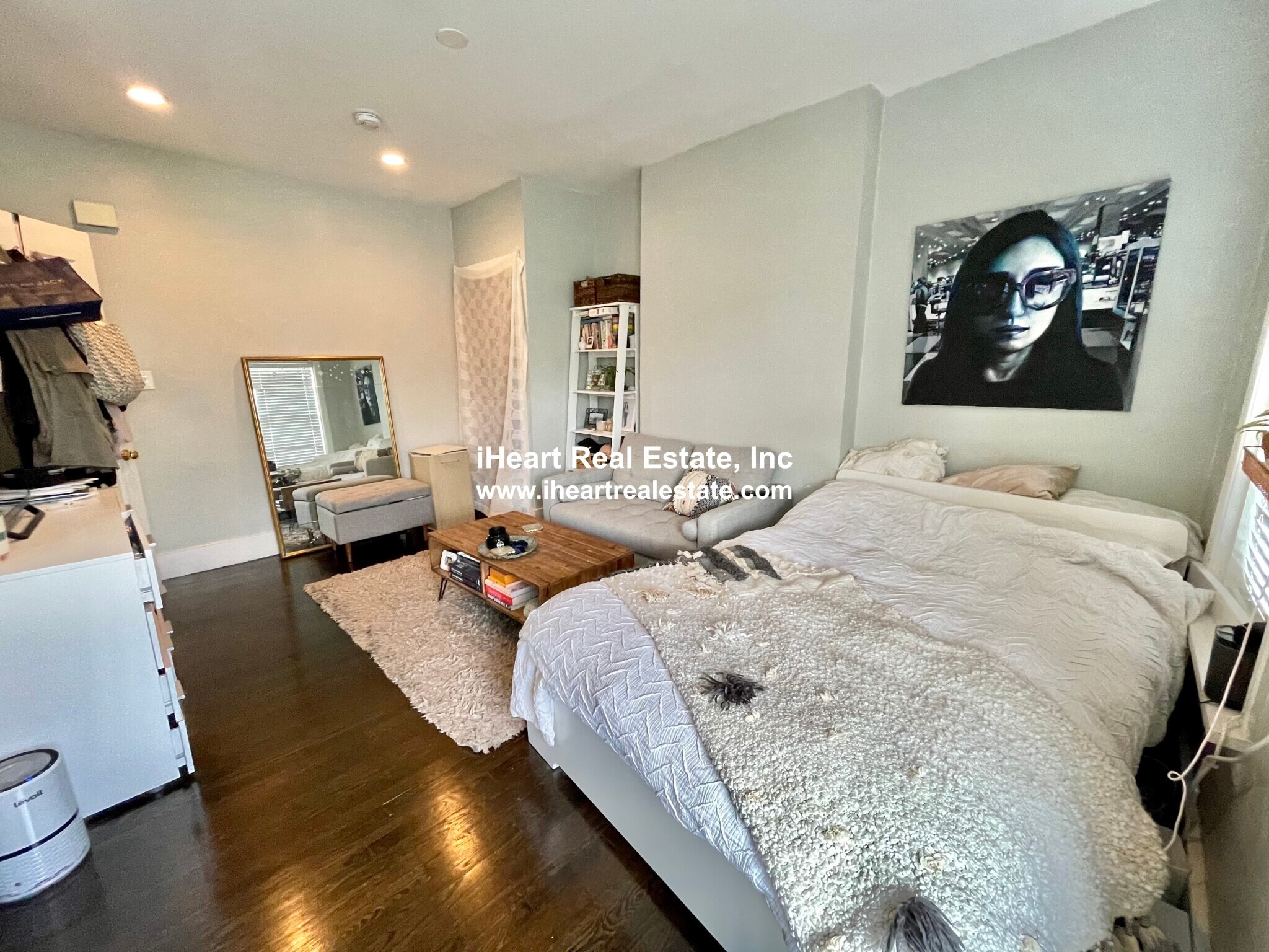 Building Photo - 57 Dwight St