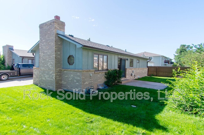 Building Photo - 249 Miller Ln