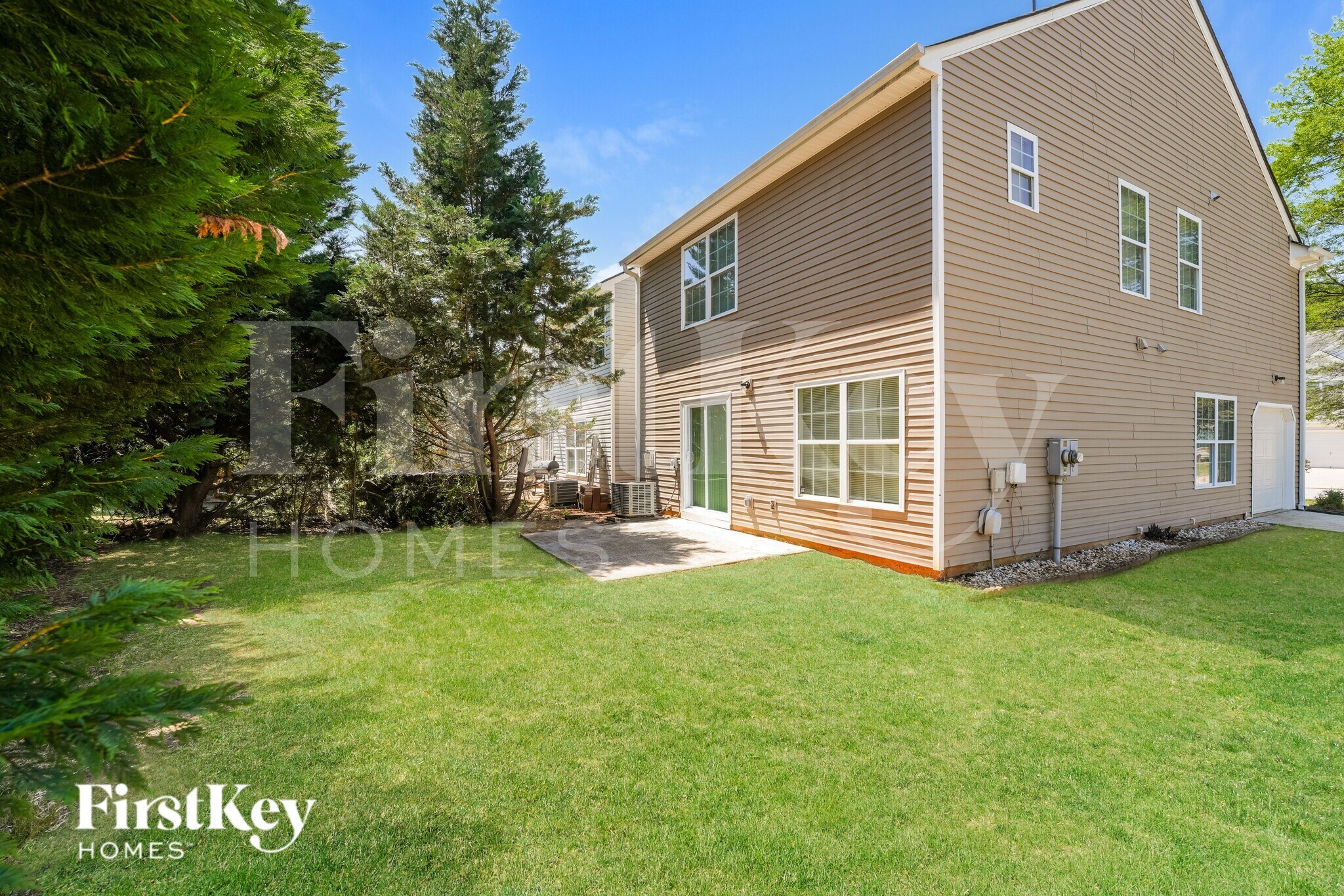 Building Photo - 255 Fieldview Ln