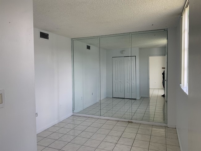 Building Photo - 14170 SW 84th St