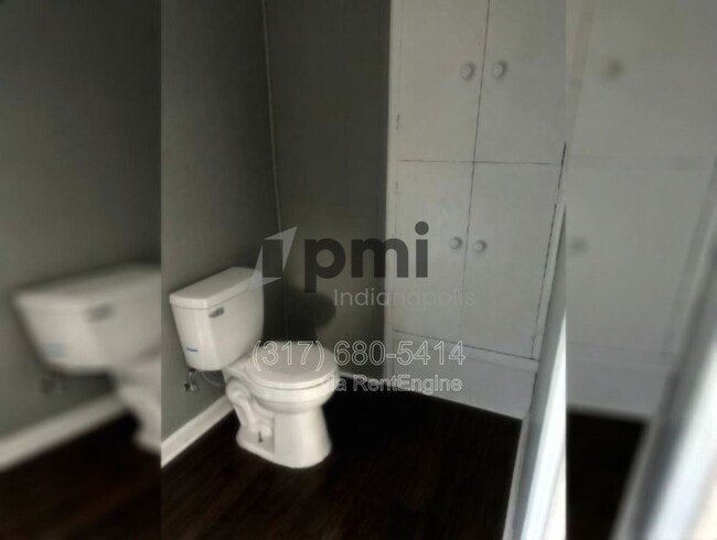 Building Photo - 215 Madison Ave