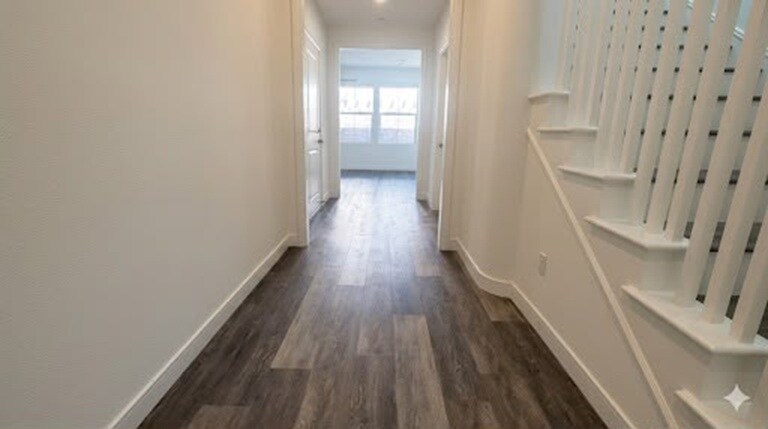 Building Photo - 111 Rodeo