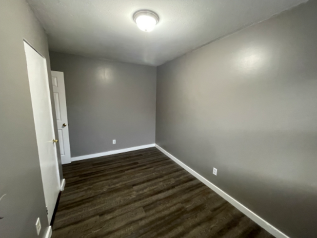Building Photo - 1097 Brown St