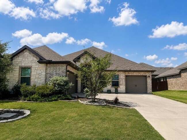 Building Photo - 1017 Greencove Dr