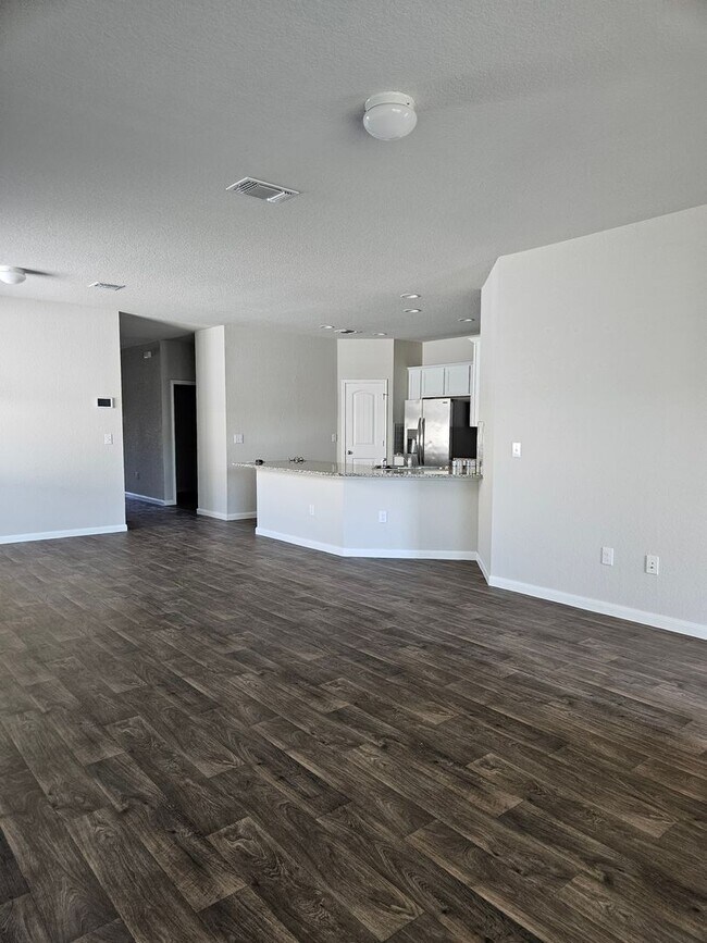 Building Photo - 4-Bedroom Home for Lease – Hutto, TX