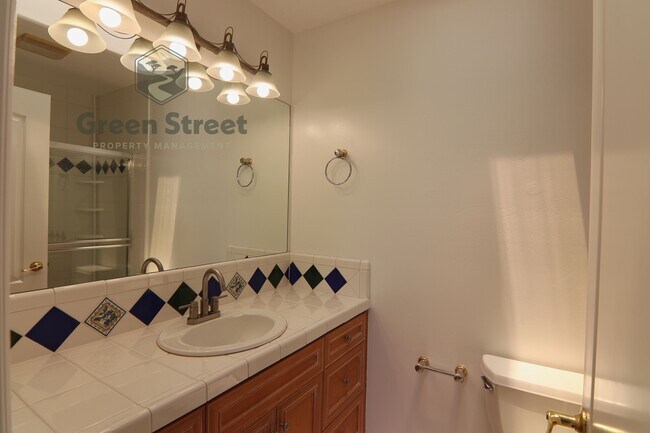 Building Photo - 4085 Honeycutt St