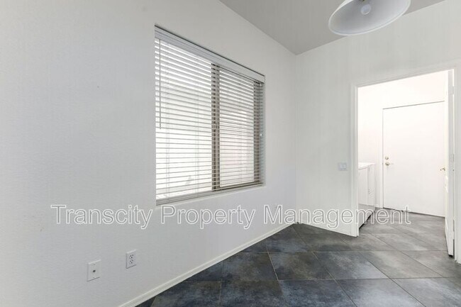 Building Photo - 10328 E Second Water Trail