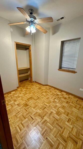 Building Photo - 1254 N Bosworth Ave