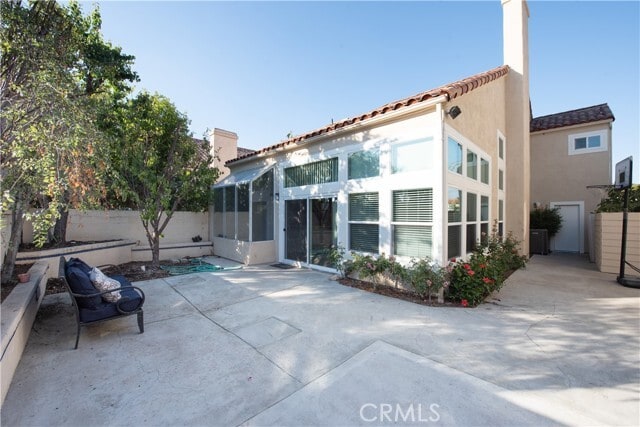 Building Photo - 29 Almeria