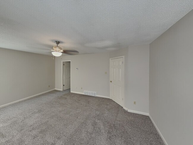 Building Photo - 7348 Ginger Snap Cove