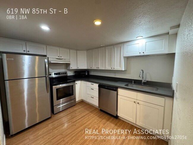 Building Photo - 619 NW 85th St