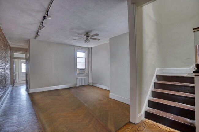 Building Photo - 2813 N Calvert St