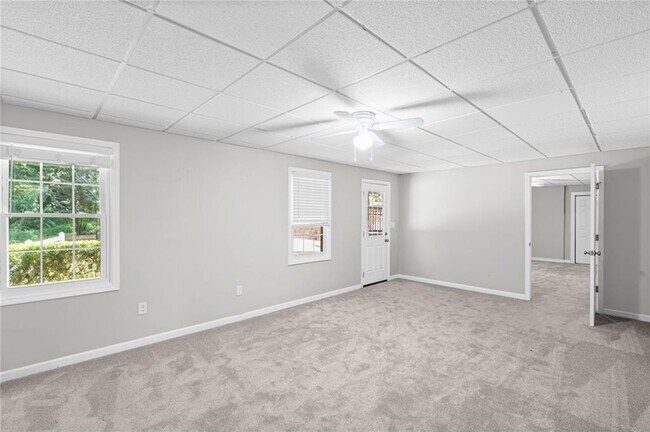 Building Photo - 11355 Vedrines Dr