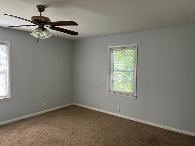 Master bedroom - 111 Franklin Ave