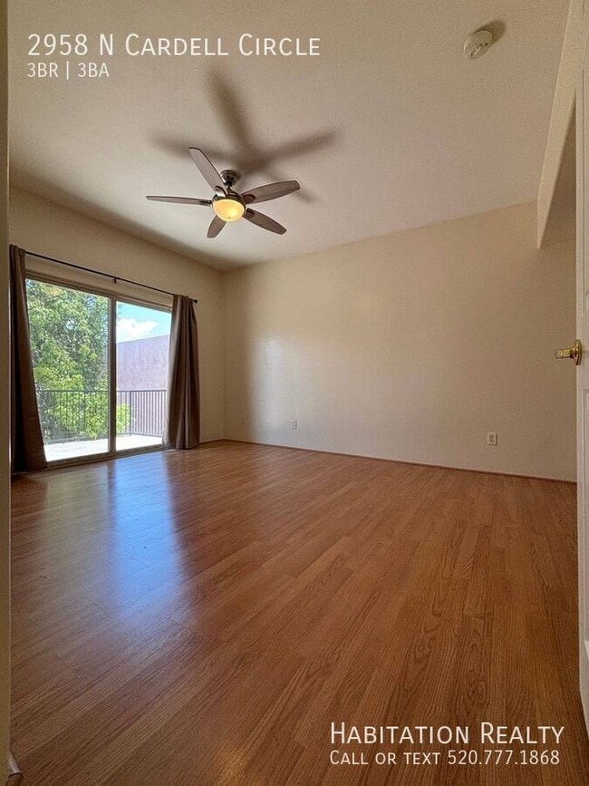 Building Photo - 2958 N Cardell Cir