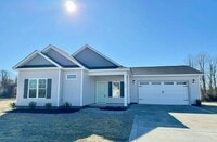 Building Photo - 106 E Sillinger Dr