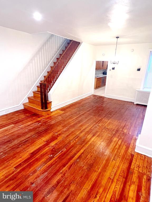 Building Photo - 2413 S 64th St