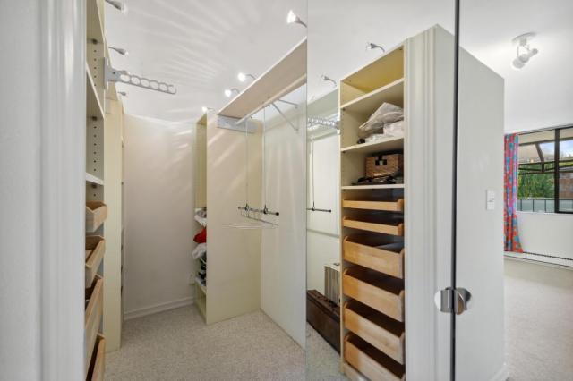 Building Photo - 1 bedroom in Seattle WA 98102