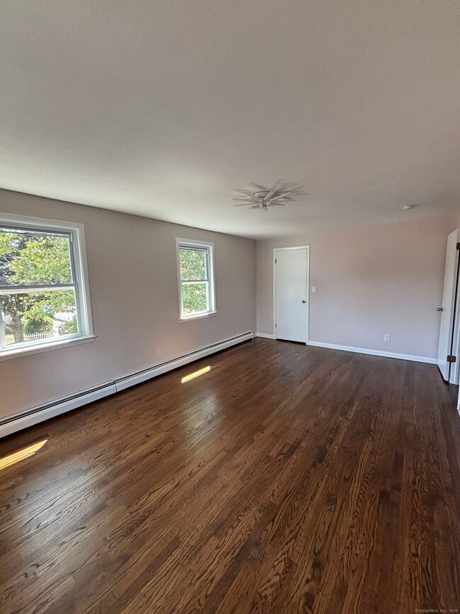 Building Photo - 337 Wiklund Ave