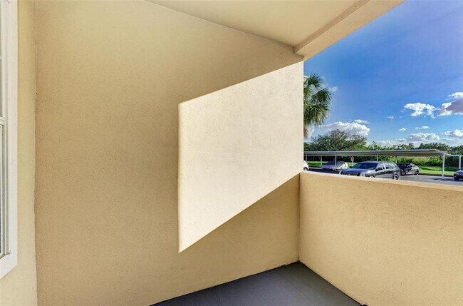 Building Photo - 3005 Chianti Ct