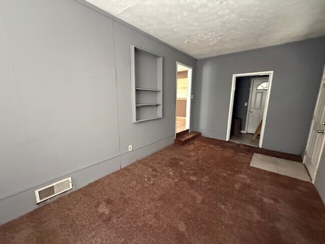 Building Photo - 2879 Argyle Dr NW