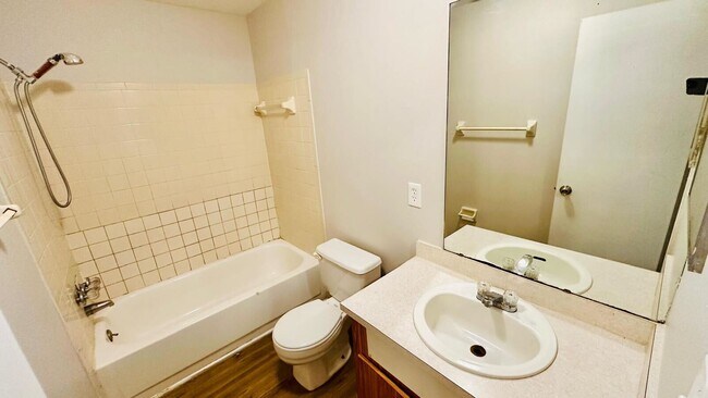 Building Photo - 979 BERKLEY ROAD Unit #4, AUBURNDALE, Florida 33823