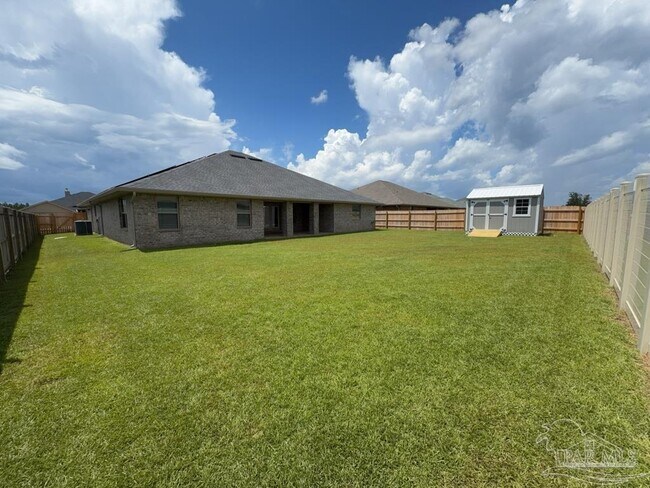 Building Photo - 6264 Pineapple DR