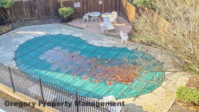 Building Photo - 130 105th Ave SE