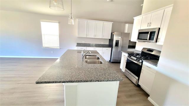 Building Photo - 418 Wydown Dr