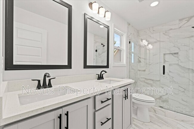 Building Photo - 103 Carroll Cir