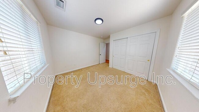 Building Photo - 3720 Silvario Ct