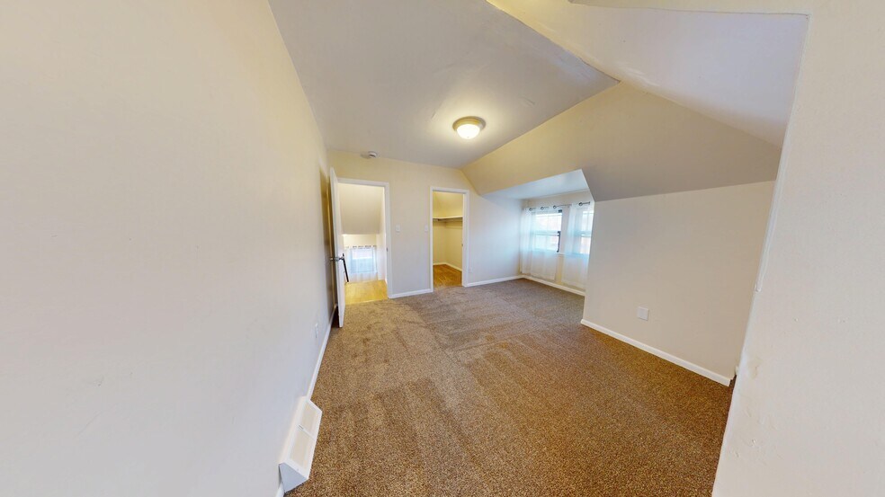 Building Photo - 7151 Monticello St