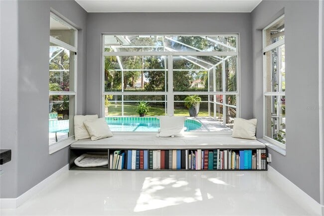 Building Photo - 2241 Highland Woods Dr