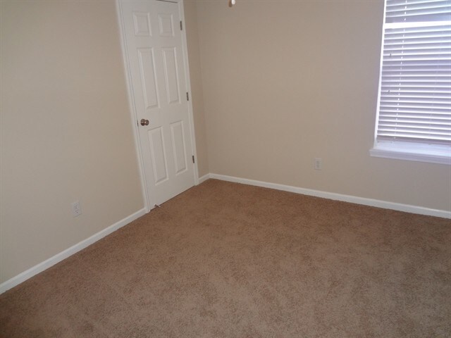Building Photo - 11795 Langham Crescent Ct