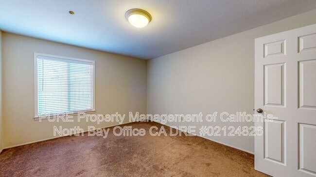 Building Photo - 7500 Bridgit Dr