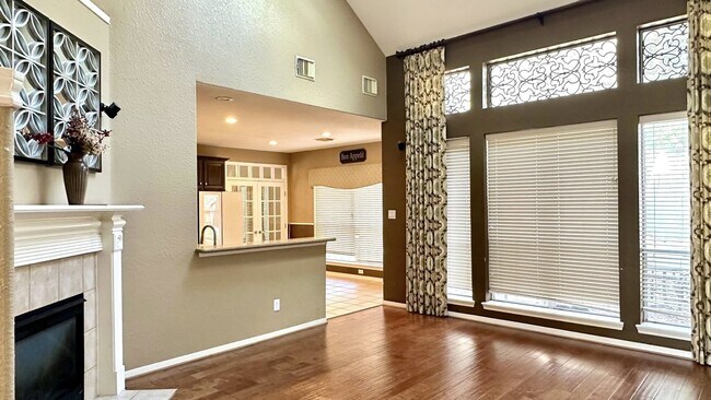 Building Photo - 158 Prairie Dawn Cir