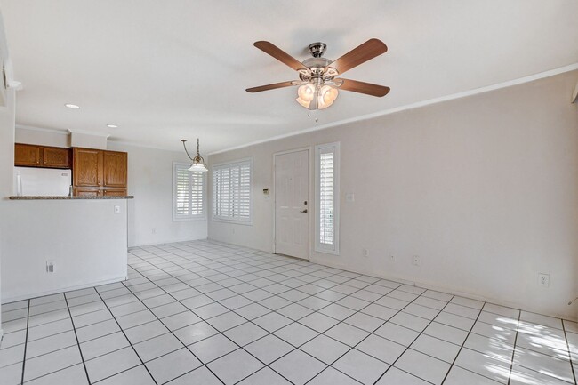 Building Photo - AMERICANA Property Mgmt - Gated 1st floor ...
