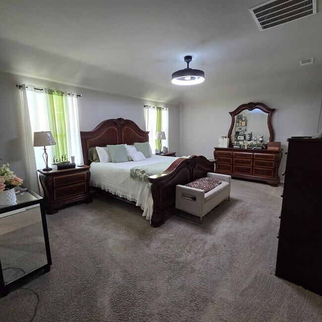 Building Photo - 7003 Adenium Rd