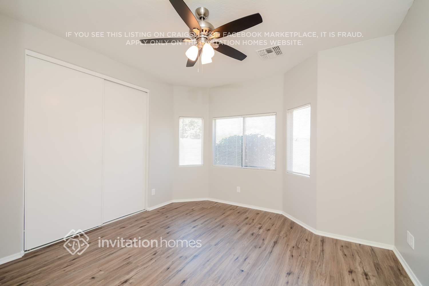 Building Photo - 15350 W Port Au Prince Ln